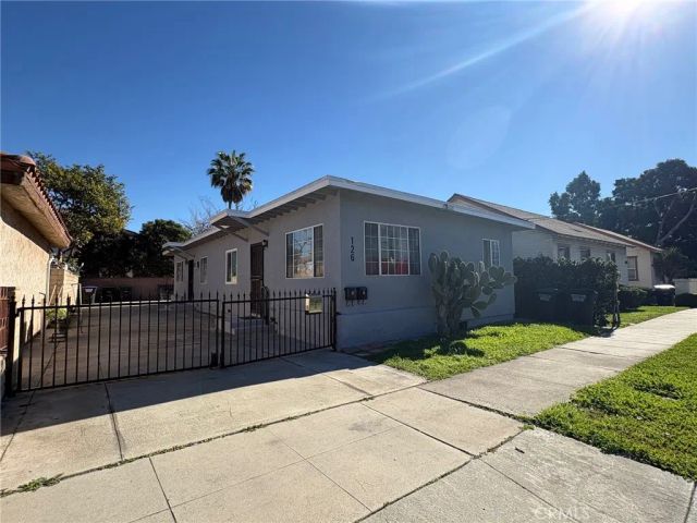 126 N Mcpherrin, Monterey Park, CA 91754