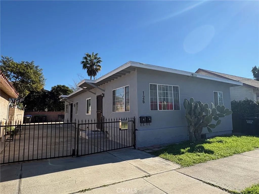 126 N Mcpherrin, Monterey Park, CA 91754
