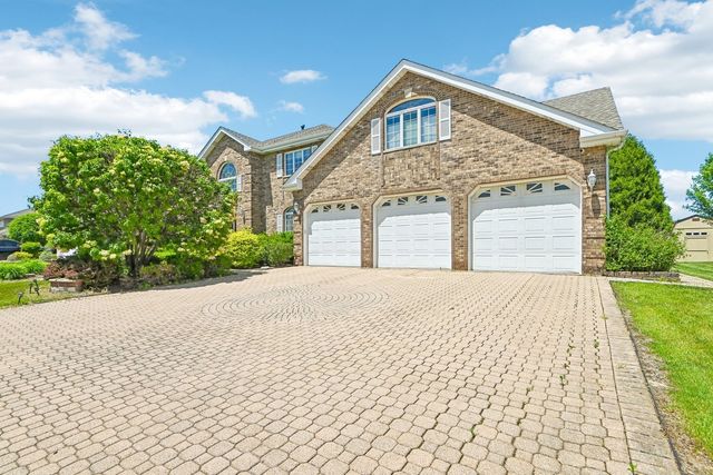 7916 Dooneen Avenue, Tinley Park, IL 60477