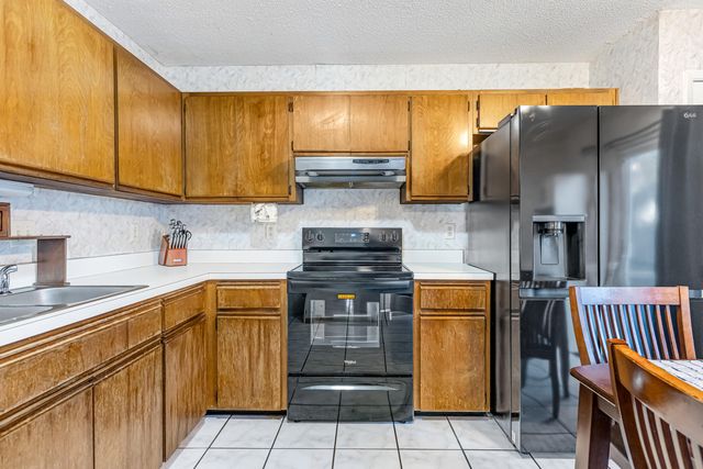 309 Woodland Park Circle, Mary Esther, FL 32569