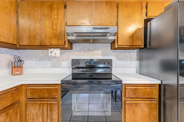 309 Woodland Park Circle, Mary Esther, FL 32569