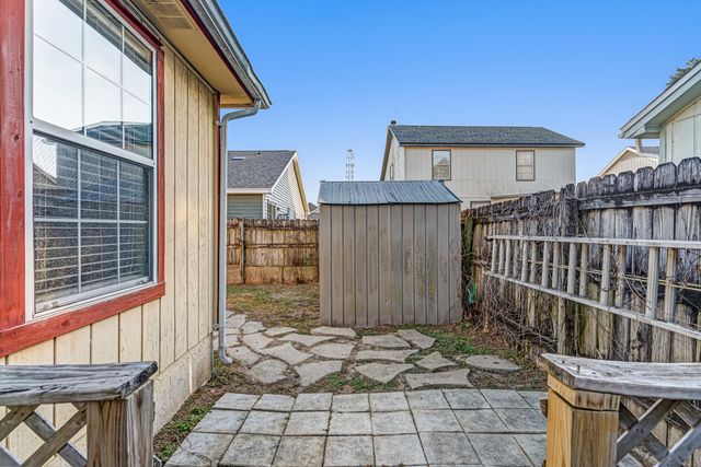 309 Woodland Park Circle, Mary Esther, FL 32569