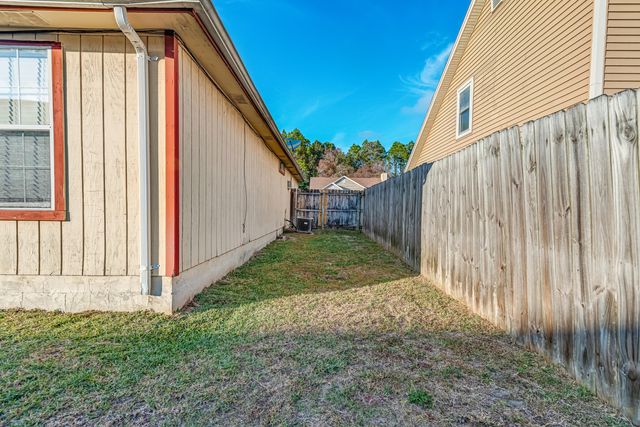 309 Woodland Park Circle, Mary Esther, FL 32569