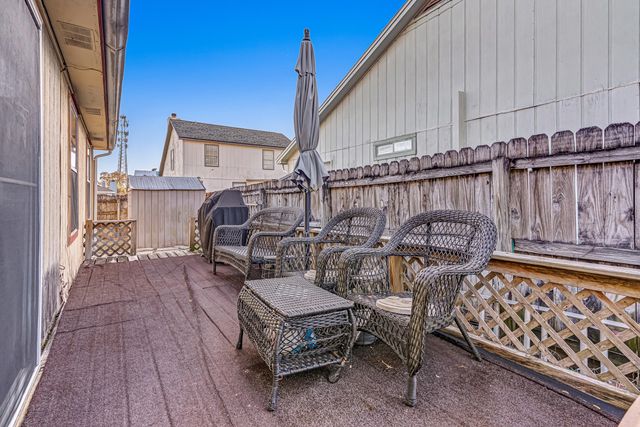 309 Woodland Park Circle, Mary Esther, FL 32569