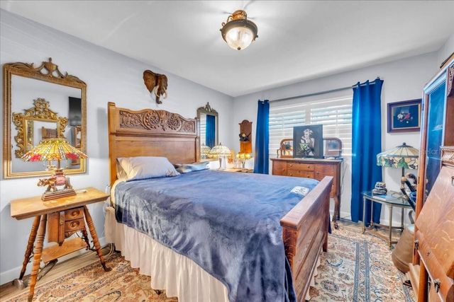 6645 1ST AVENUE N 102, St Petersburg, FL 33710