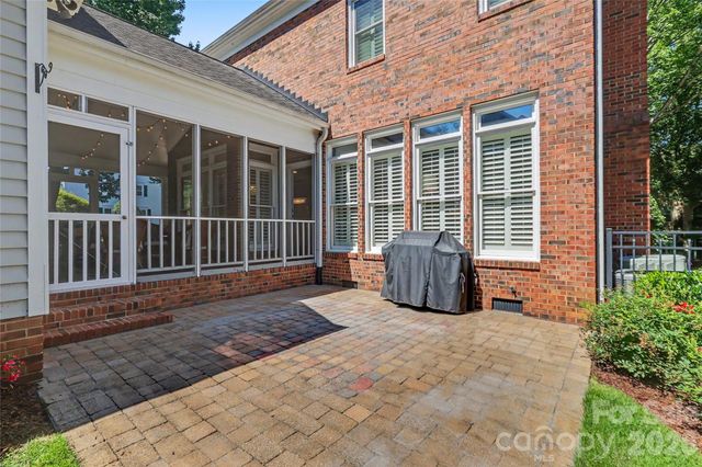 7129 Prescott Pond Lane, Charlotte, NC 28270