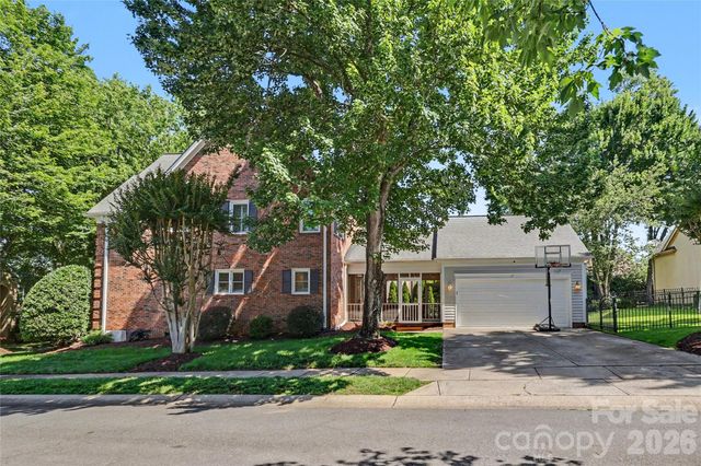 7129 Prescott Pond Lane, Charlotte, NC 28270