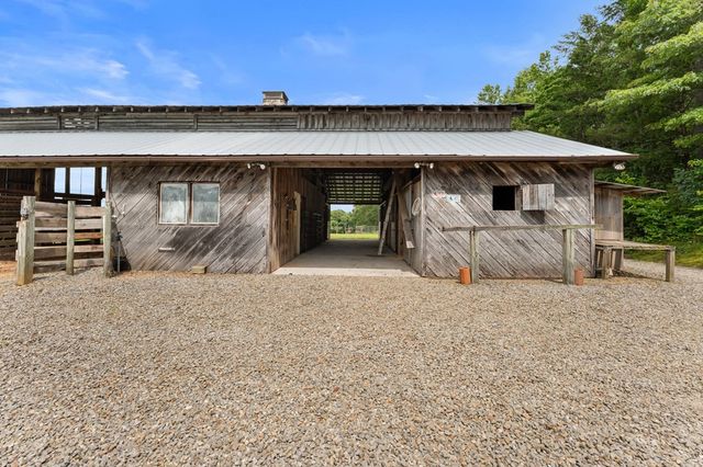 102 Cross Creek Lane, Warne, NC 28909