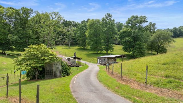 102 Cross Creek Lane, Warne, NC 28909