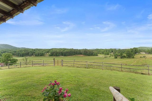 102 Cross Creek Lane, Warne, NC 28909