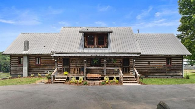 102 Cross Creek Lane, Warne, NC 28909