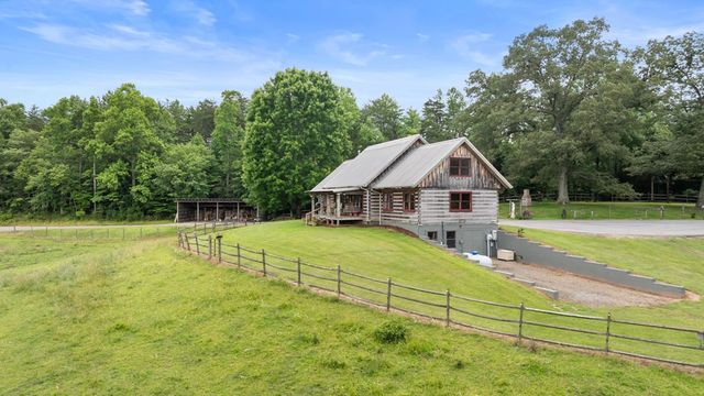102 Cross Creek Lane, Warne, NC 28909