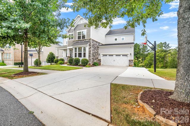8628 Shadetree Street, Huntersville, NC 28078