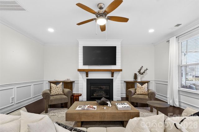 8628 Shadetree Street, Huntersville, NC 28078