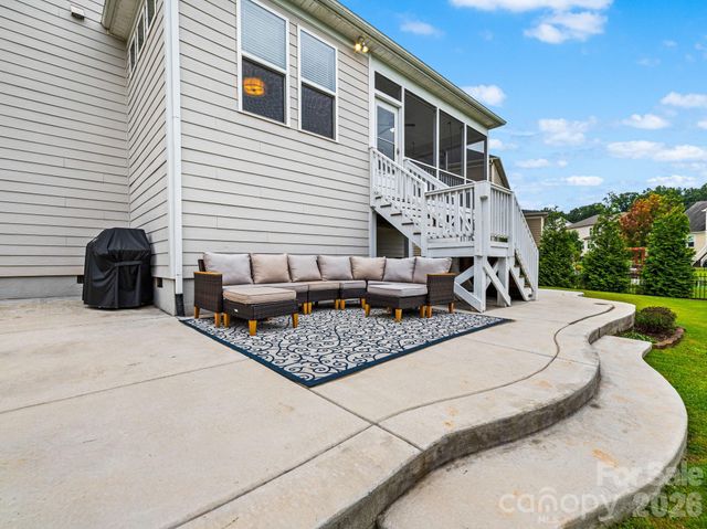 8628 Shadetree Street, Huntersville, NC 28078