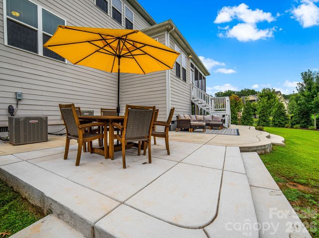 8628 Shadetree Street, Huntersville, NC 28078