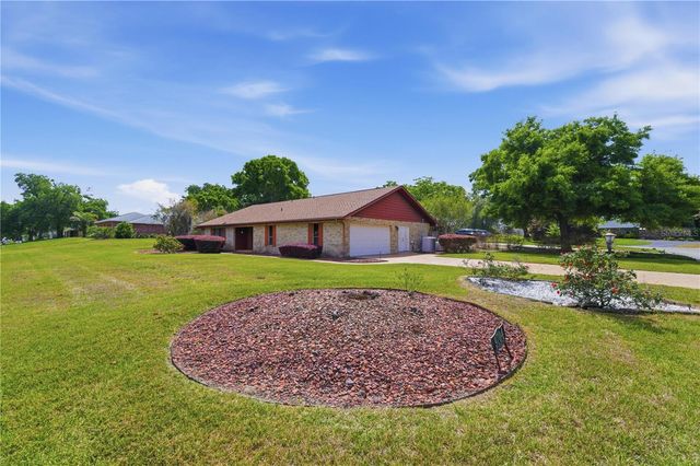 9704 WEDGEWOOD LANE, Leesburg, FL 34788