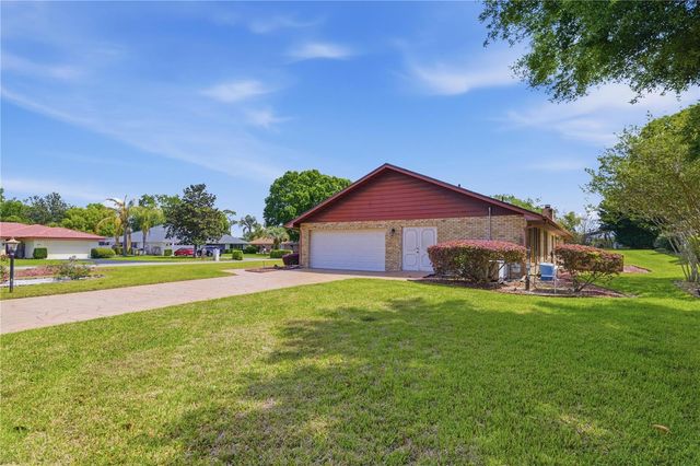 9704 WEDGEWOOD LANE, Leesburg, FL 34788