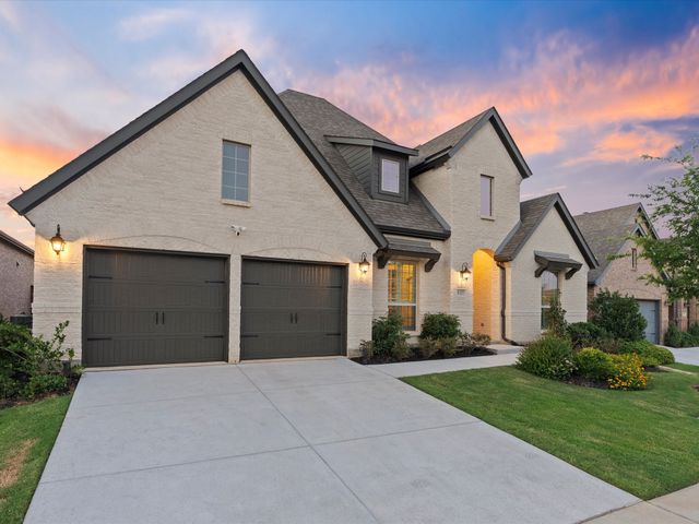 9421 Excursion Drive, Oak Point, TX 75068