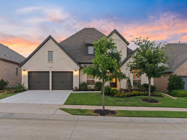 9421 Excursion Drive, Oak Point, TX 75068