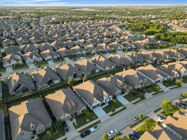 9421 Excursion Drive, Oak Point, TX 75068
