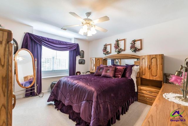 219 Royal Crest Circle, Kathleen, GA 31047