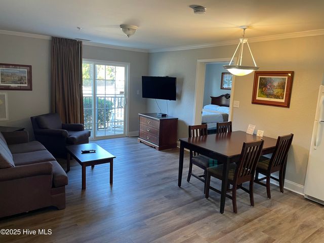 520 Little River Farm Boulevard C100, Carthage, NC 28327