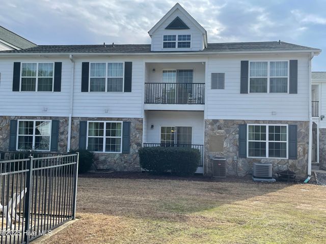 520 Little River Farm Boulevard C100, Carthage, NC 28327