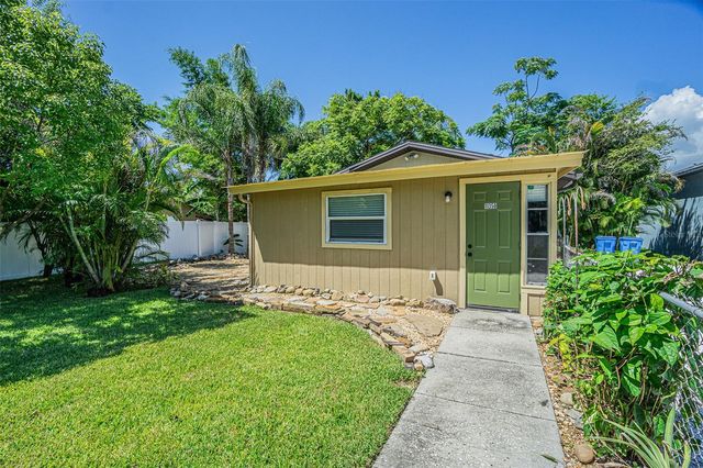 11350 MEMORIAL HIGHWAY, Tampa, FL 33635