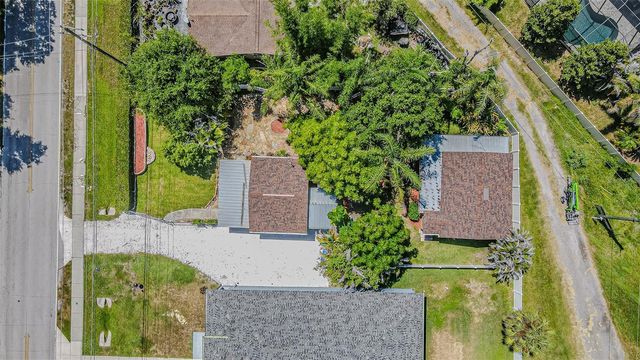 11350 MEMORIAL HIGHWAY, Tampa, FL 33635