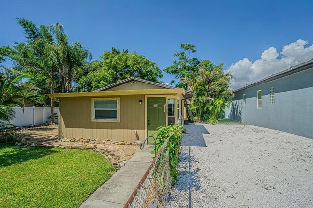 11350 MEMORIAL HIGHWAY, Tampa, FL 33635