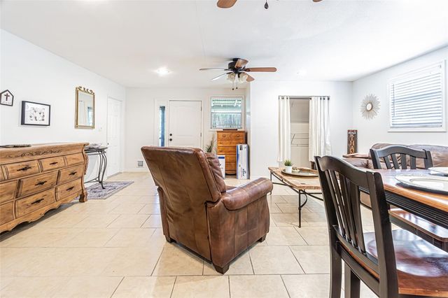 11350 MEMORIAL HIGHWAY, Tampa, FL 33635