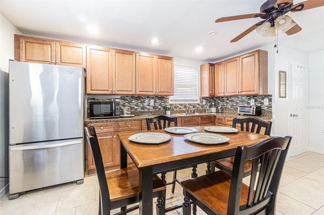 11350 MEMORIAL HIGHWAY, Tampa, FL 33635