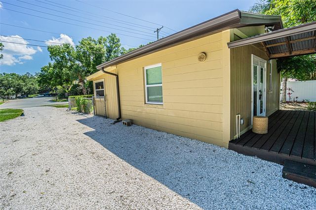 11350 MEMORIAL HIGHWAY, Tampa, FL 33635