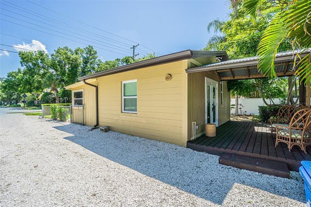 11350 MEMORIAL HIGHWAY, Tampa, FL 33635