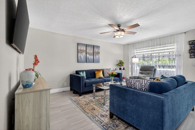 181 Piedmont D 181, Delray Beach, FL 33484