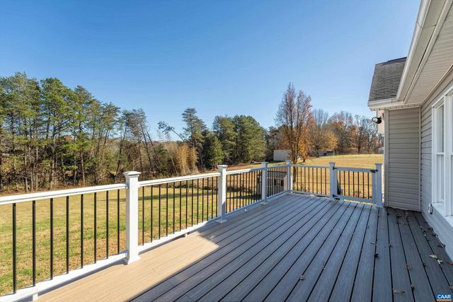 715 PREDDY CREEK RD, Barboursville, VA 22923