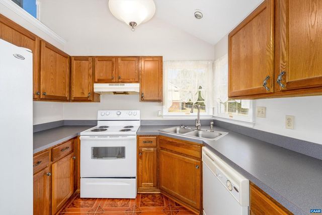 715 PREDDY CREEK RD, Barboursville, VA 22923