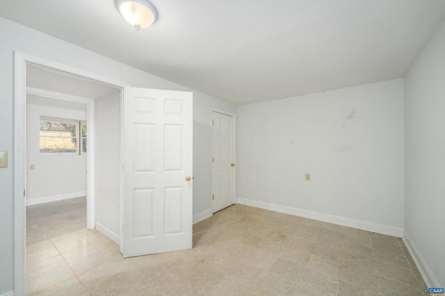 715 PREDDY CREEK RD, Barboursville, VA 22923