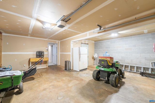 715 PREDDY CREEK RD, Barboursville, VA 22923