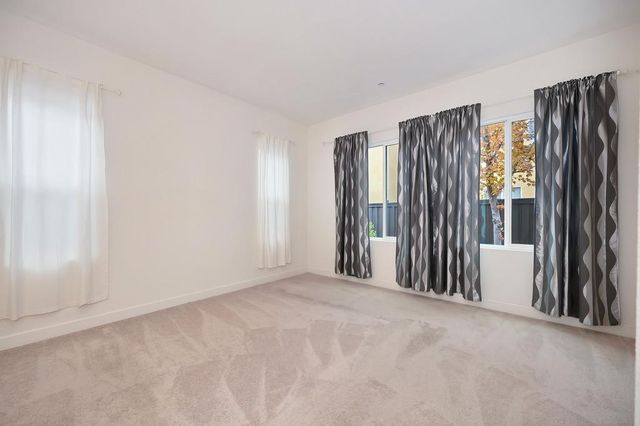 4362 Libyan Sea Ln, Sacramento, CA 95834