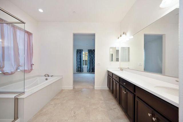 4362 Libyan Sea Ln, Sacramento, CA 95834