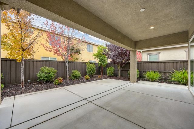 4362 Libyan Sea Ln, Sacramento, CA 95834