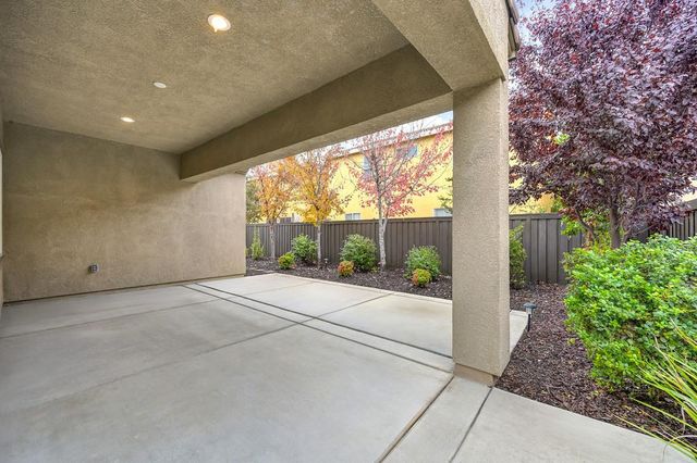 4362 Libyan Sea Ln, Sacramento, CA 95834