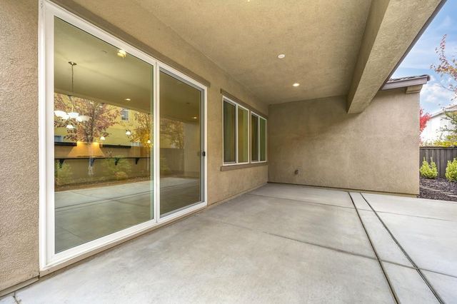 4362 Libyan Sea Ln, Sacramento, CA 95834