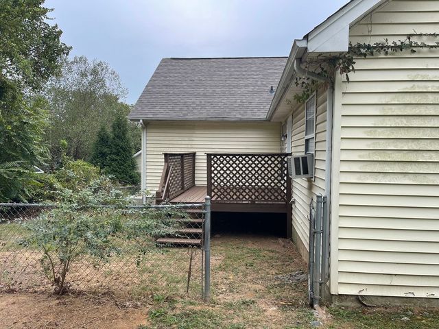 1812 Barnwell Ct, Hermitage, TN 37076