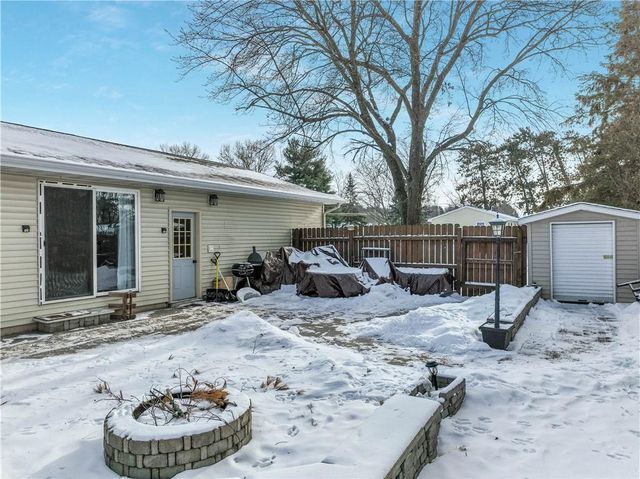 612 10th Street, Altoona, WI 54720