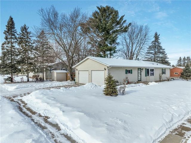 612 10th Street, Altoona, WI 54720