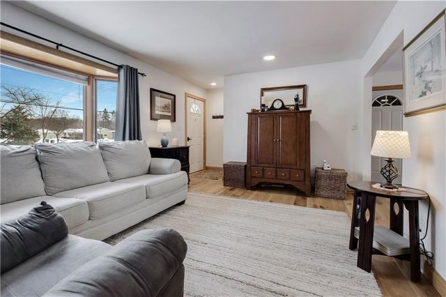 612 10th Street, Altoona, WI 54720