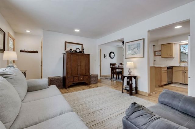 612 10th Street, Altoona, WI 54720